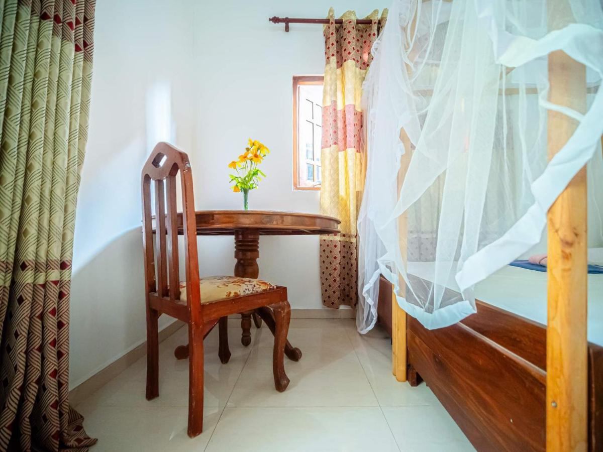 Surfing Guest House Matara Exterior foto